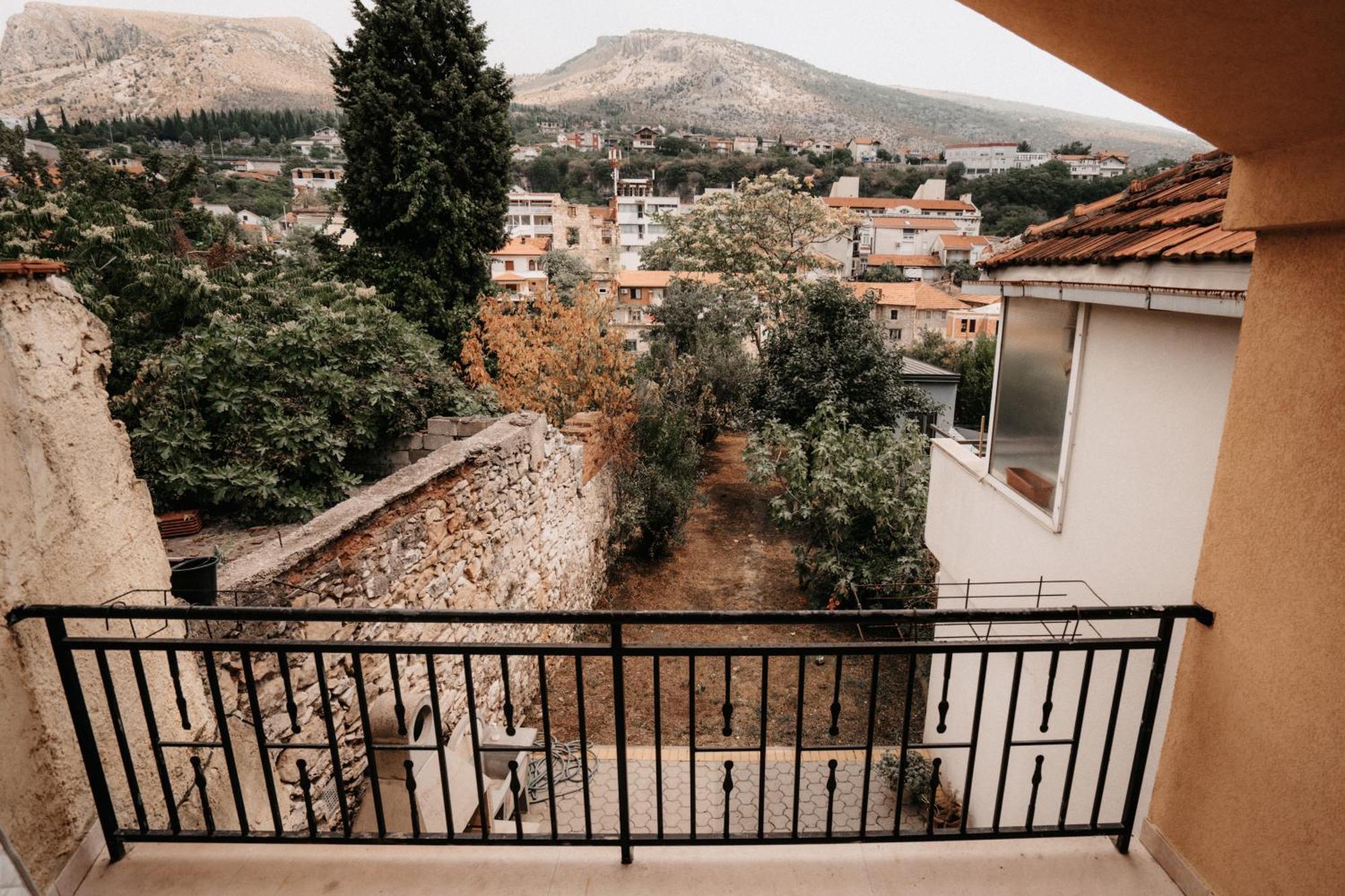 Riverside Apartments Mostar Eksteriør billede