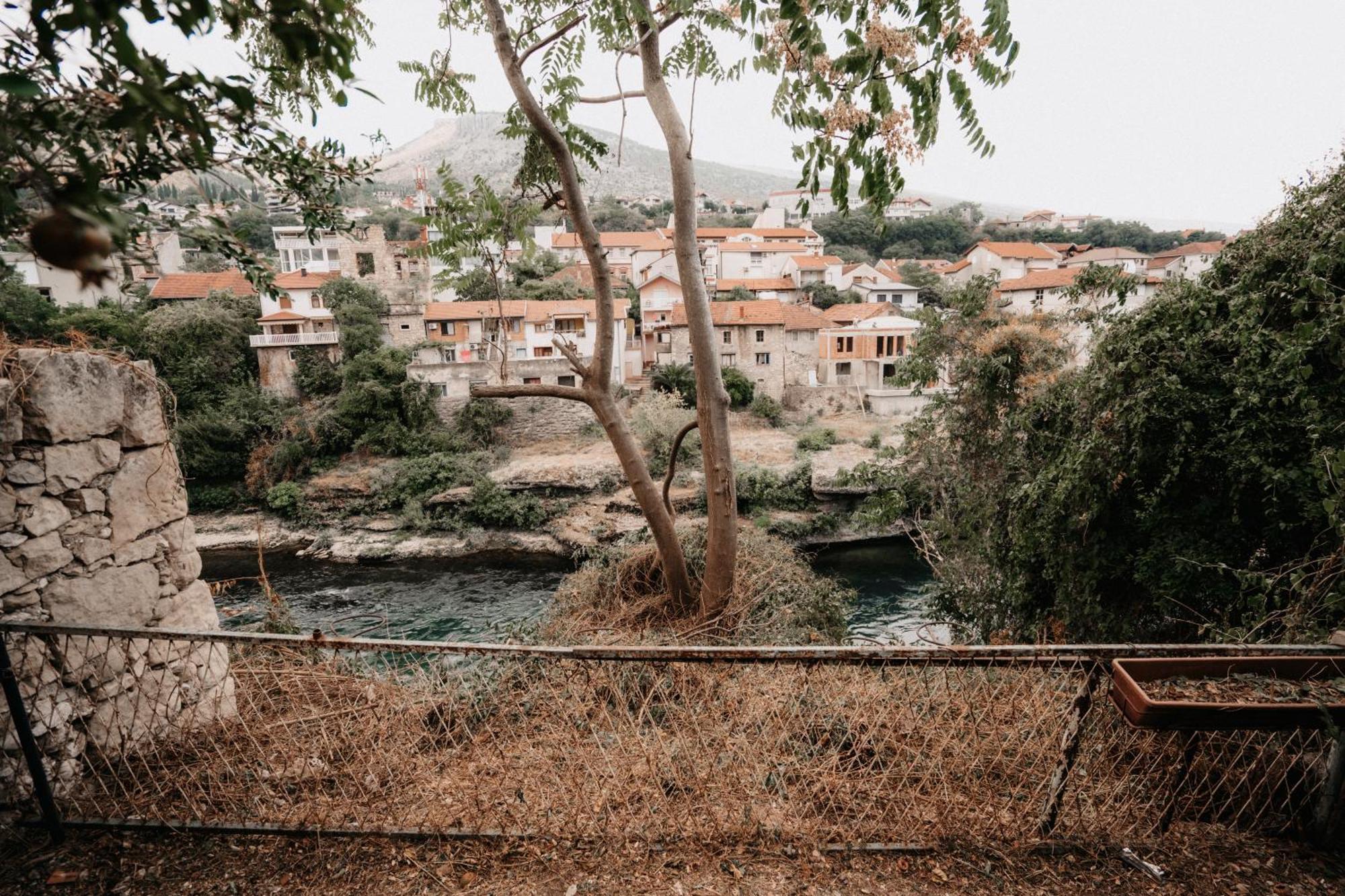 Riverside Apartments Mostar Eksteriør billede